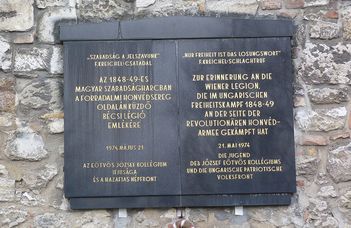 Az Eötvös Collegium hagyományos koszorúzása az 1848-as szabadságharc emlékére.